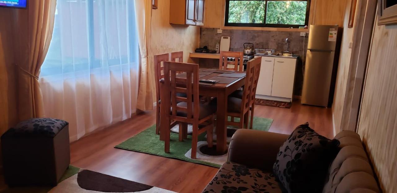 Cabanas P Y R Los Canelos Hornopiren Buitenkant foto